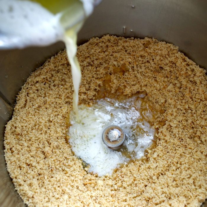 Чизкейк на рикотте с заварным кремом