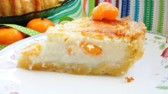Пирог с мандаринами и йогуртовой заливкой на рубленом тесте