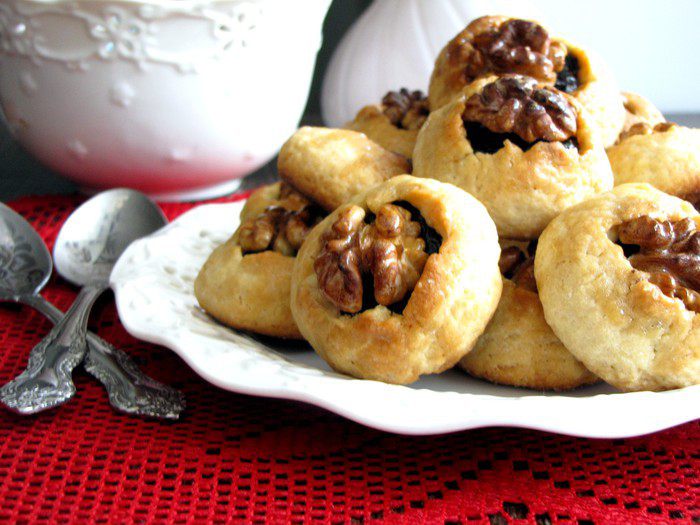 Печенье с черносливом и грецким орехом