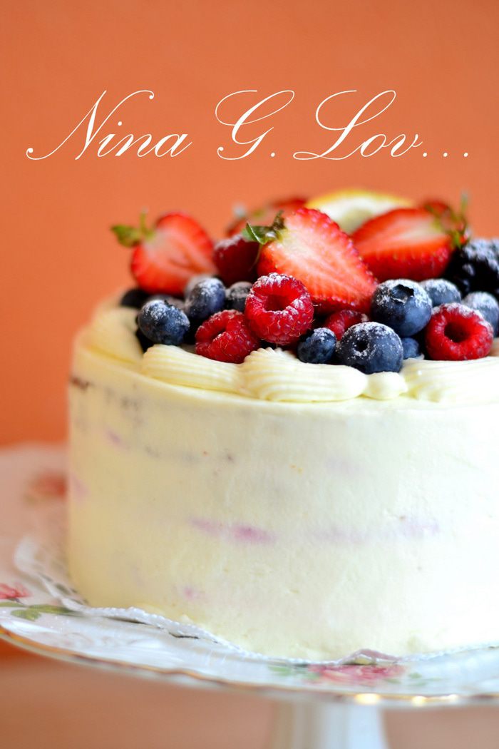 Медовый торт с малиновым мармеладом