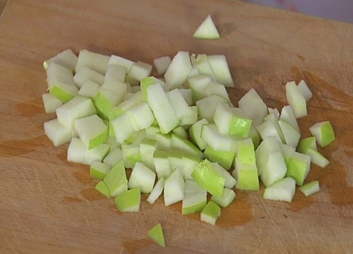 Тосты с рыбой карри и свекольным салатом 