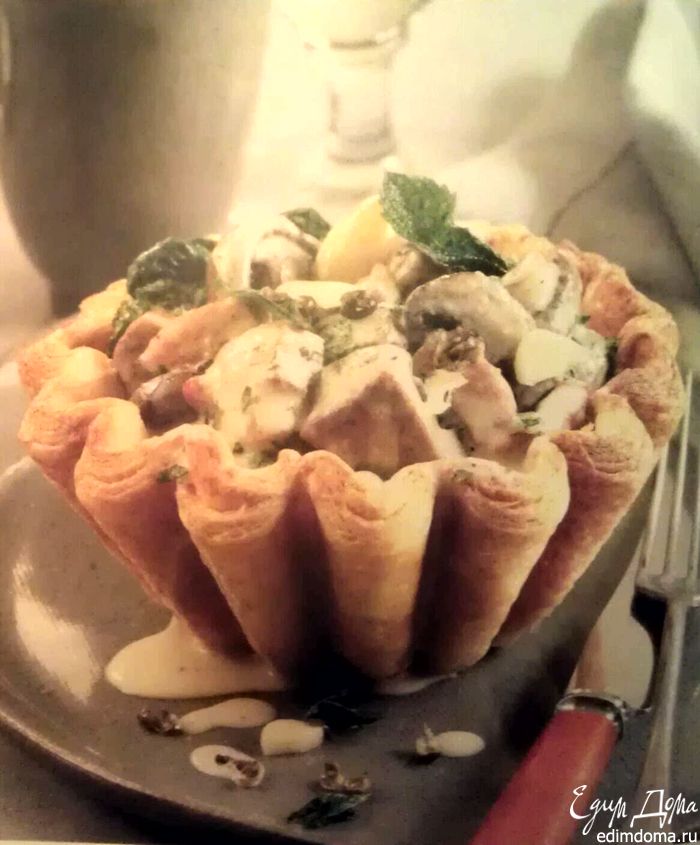 Корзиночки с курицей и травами