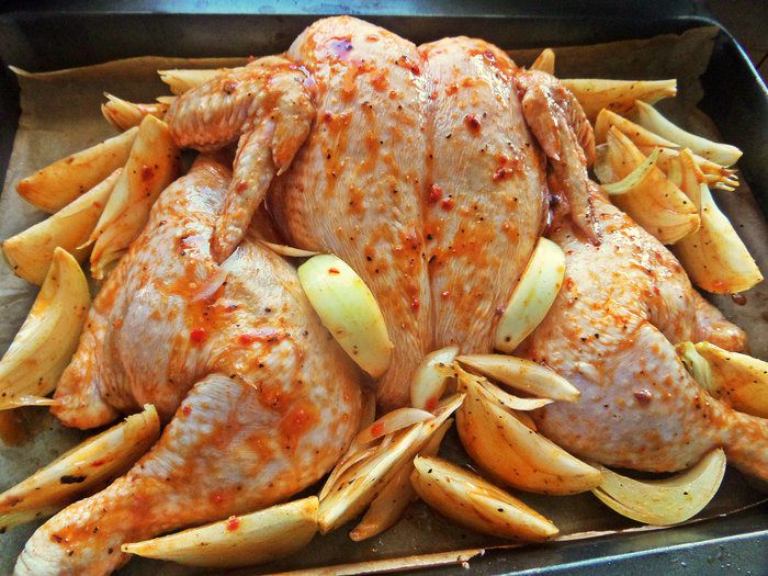 Курица с луком и гречкой