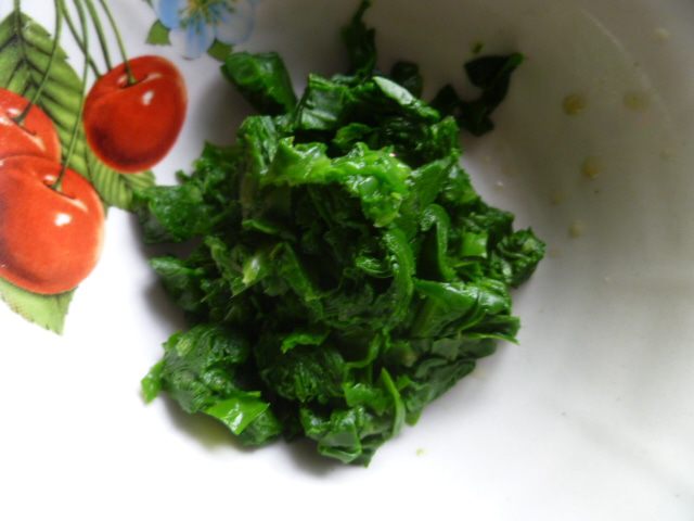 Мясной пирог со шпинатом
