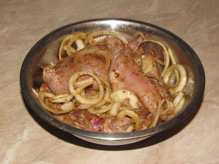 Кролик в кефирном маринаде