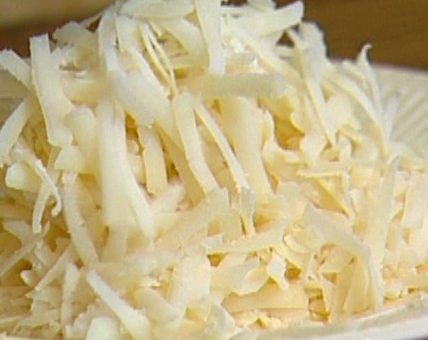 Киш с семгой и шпинатом