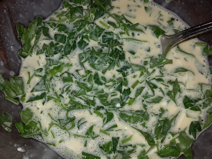 Стручковая фасоль, запеченная в сливочном омлете