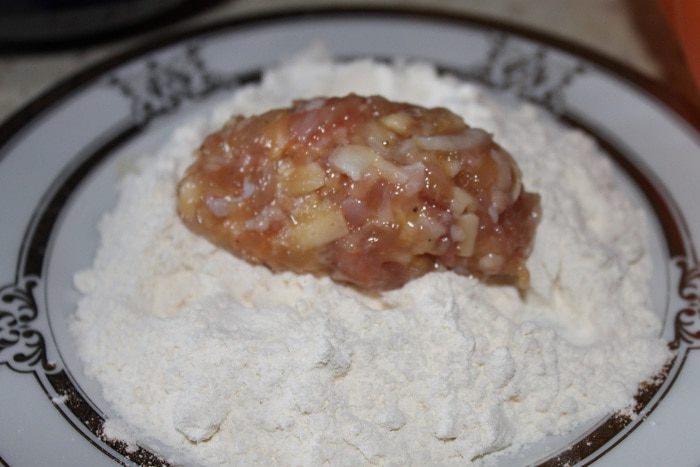 Котлеты с чесночным маслом