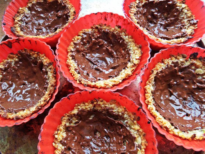 Овсяные корзиночки с маскарпоне и шоколадом