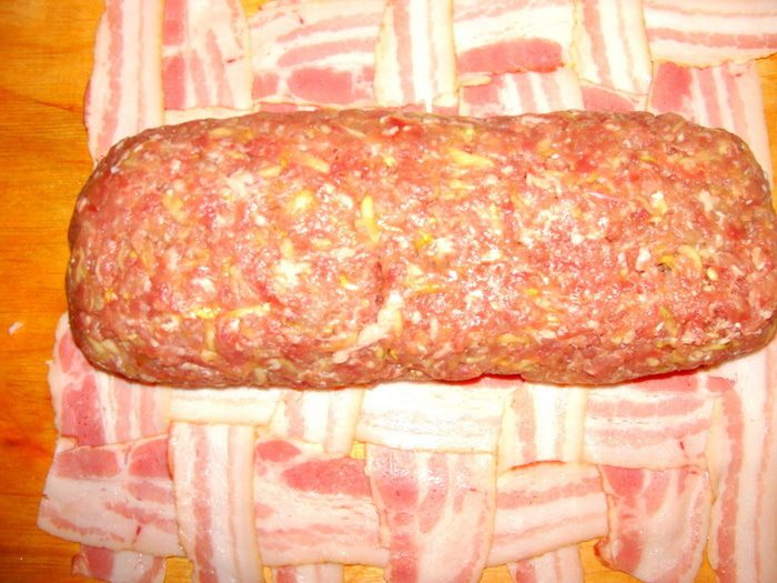 Мясной рулет из фарша &amp;quot;За семью печатями&amp;quot;