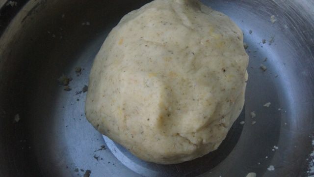 Рассыпчатое печенье с ромашкой и лимоном