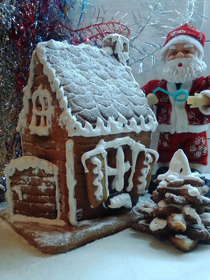 Пряничный домик для Санечки