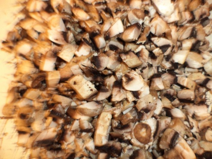 Горячие бутерброды с грибами и сладким перцем