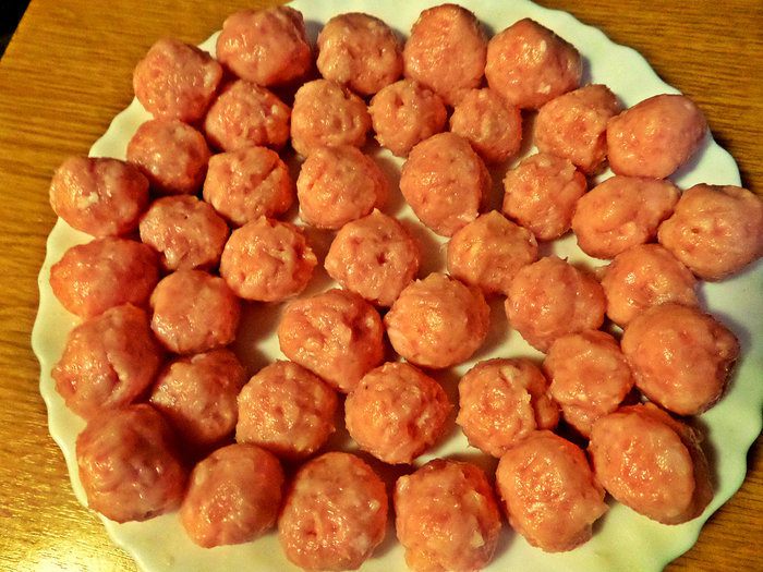 Щи «Сборные» с фасолью и фрикадельками