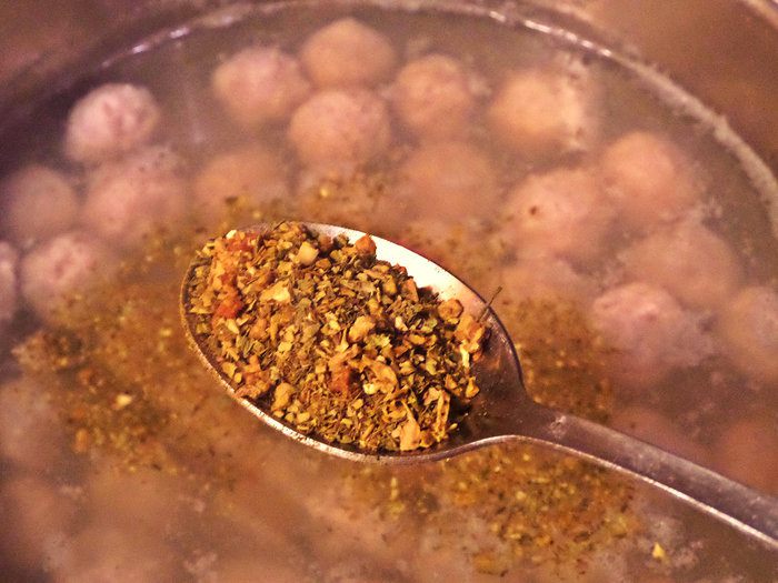 Щи «Сборные» с фасолью и фрикадельками