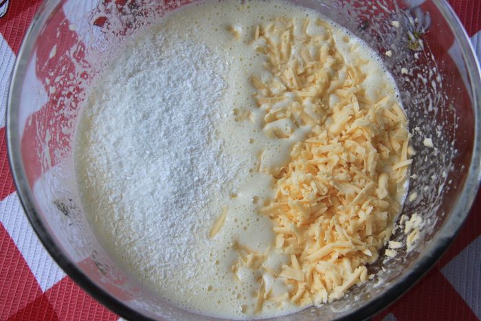 Бразильский кукурузный пирог с сыром (Bolo de Fubá Cremoso)