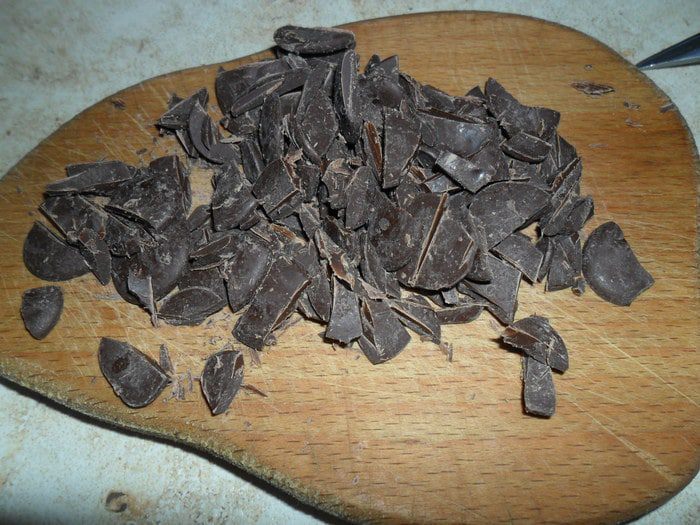 Творожный рулет с маком и шоколадом