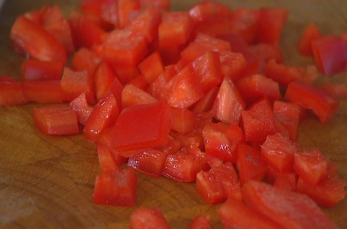 Свекольный суп с фрикадельками