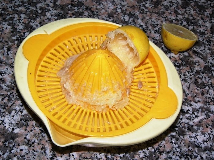 Баклажаны, тушеные в лимонном соке