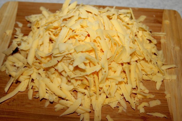 Пирог с сыром и творогом