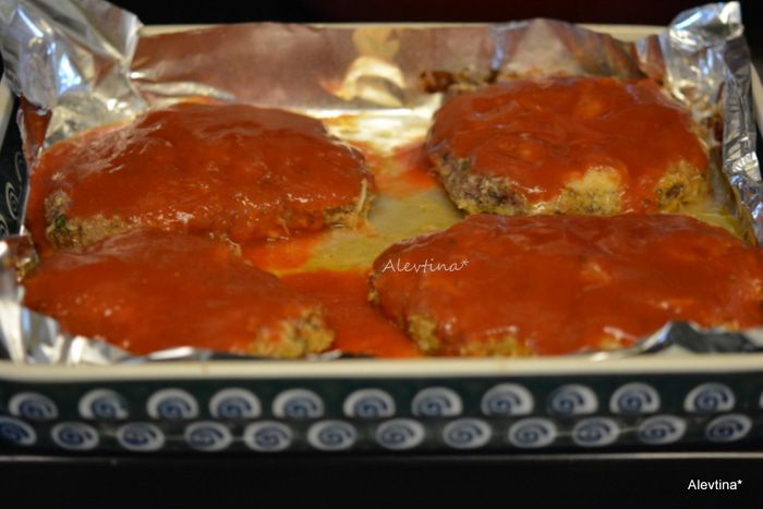 Говядина под сырным соусом