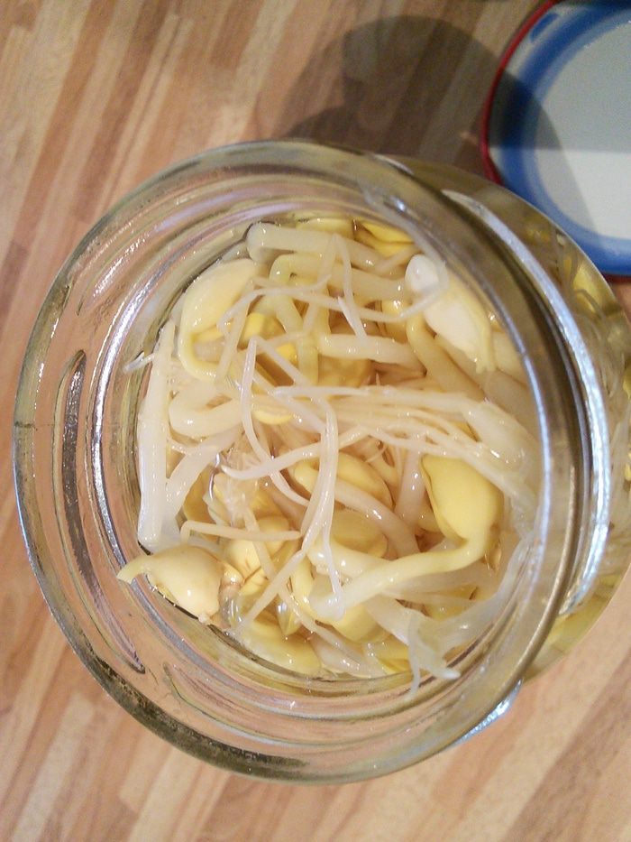 Тайский суп с фрикадельками