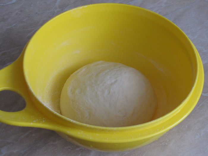 Открытый пирог с мясом, картофелем и цукини