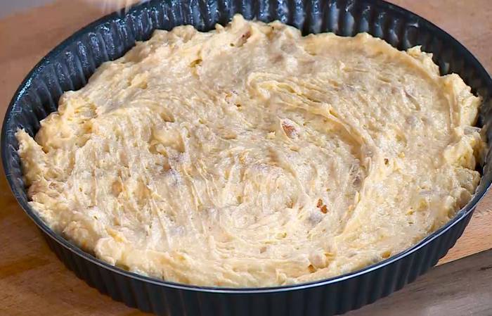 Кекс с апельсином, курагой и кедровыми орешками 