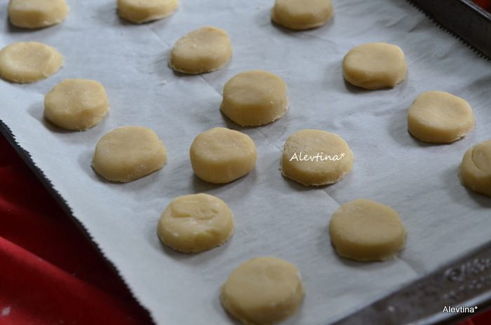 Печенье весеннее под глазурью