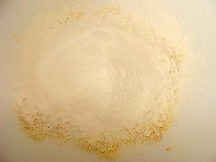 Киш &amp;quot;Сети Купидона&amp;quot; из лимонного теста с рикоттой, моцареллой и черри в беконе