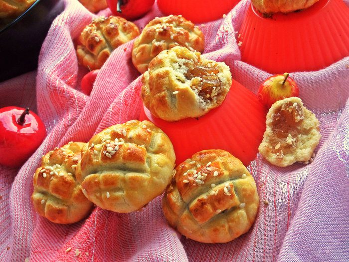 Рассыпчатое китайское печенье с ананасом