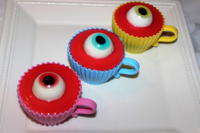Смешной десерт &amp;quot;Живые глаза&amp;quot;