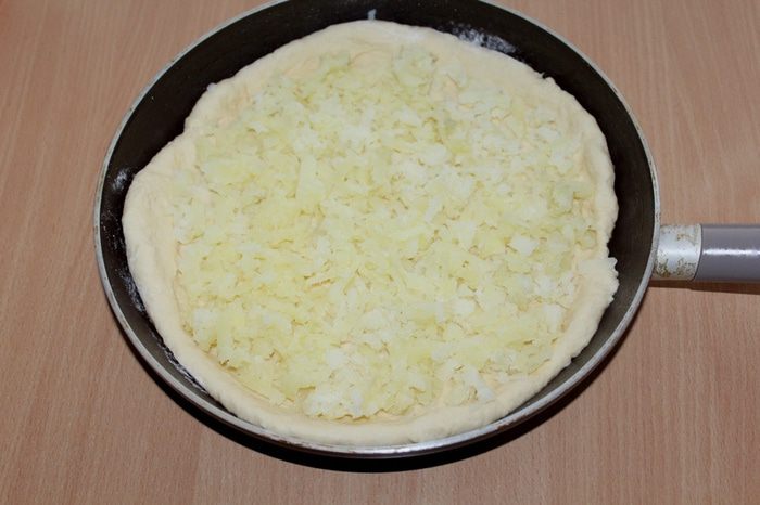 Пирог на сковороде