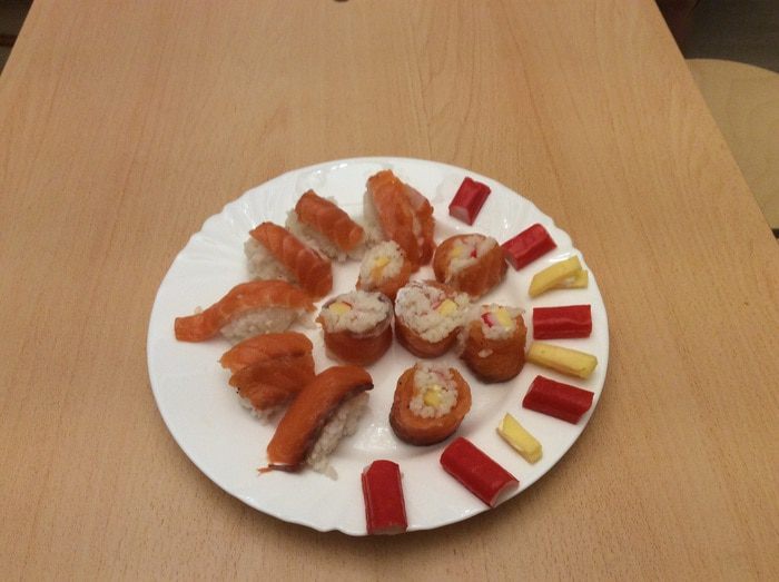 Суши и роллы &amp;quot;большие&amp;quot;