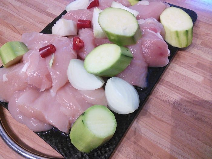 Куриная запеканка с цукини 