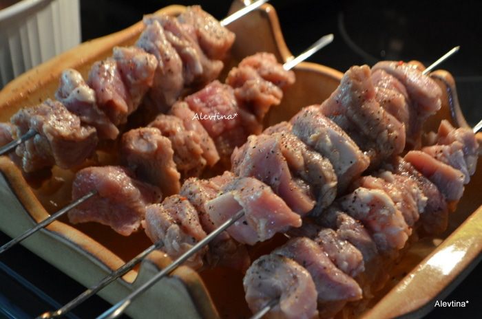 Cвиной шашлык на томатном маринаде