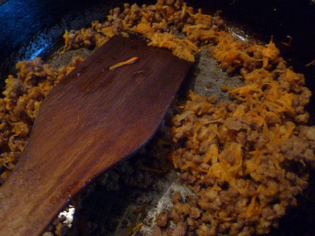 Картофельные кексы с мясом