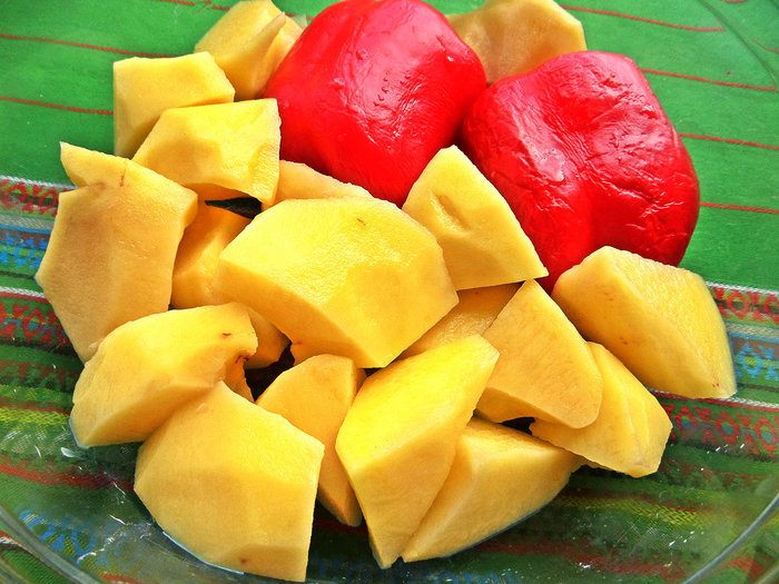 Картофельные оладьи с колбасками