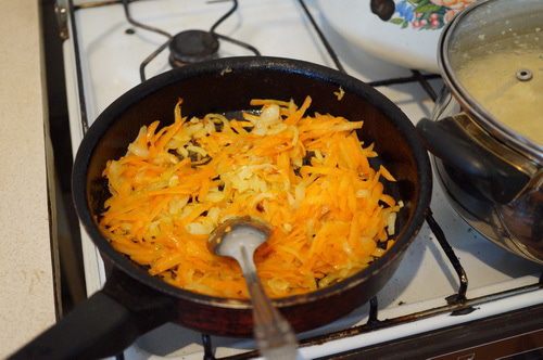 Капустник (украинский деревенский борщ)