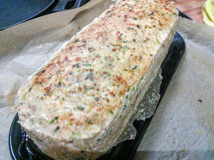 Гречневая каша с шампиньонами в мясном хлебце 