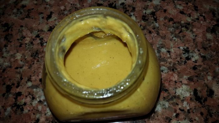 Молодой картофель, запеченный с домашней горчицей и розмарином
