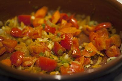 Суп из красной чечевицы с хрустящим шалфеем