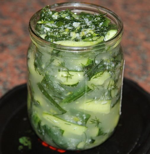 Консервируем огурцы