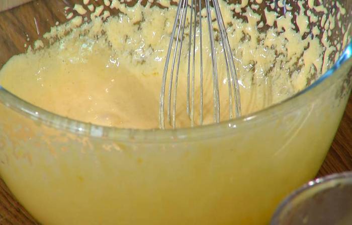 Мороженое с клубникой