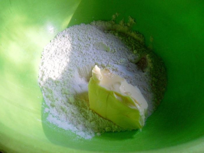 Сырные маффины с зеленью