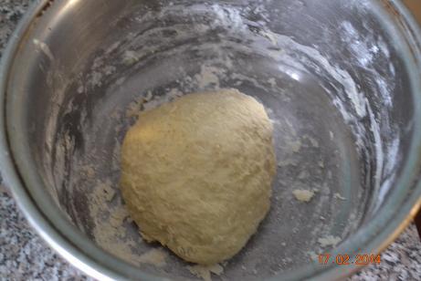 Чесночные крендельки