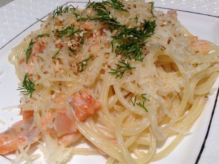 Спагетти с рыбкой