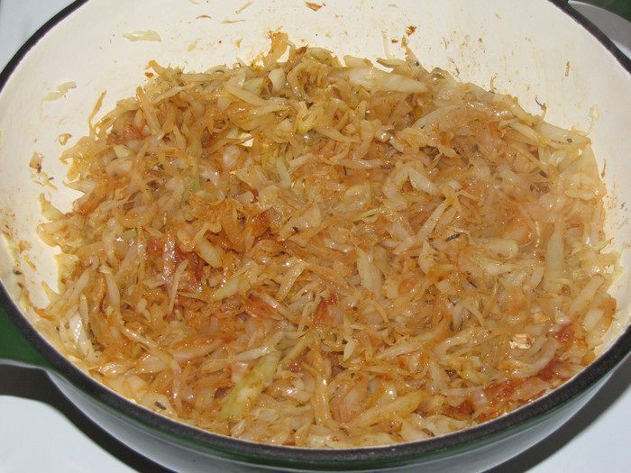 Картофельные зразы с капустой из духовки