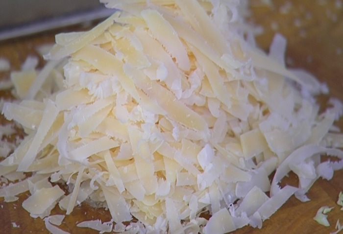Савойская капуста, запеченная с сыром
