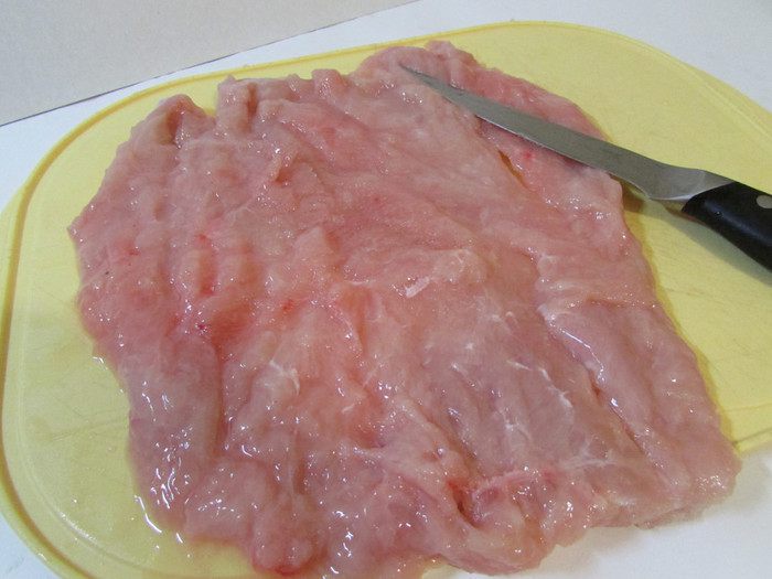 Филе индейки с соусом песто